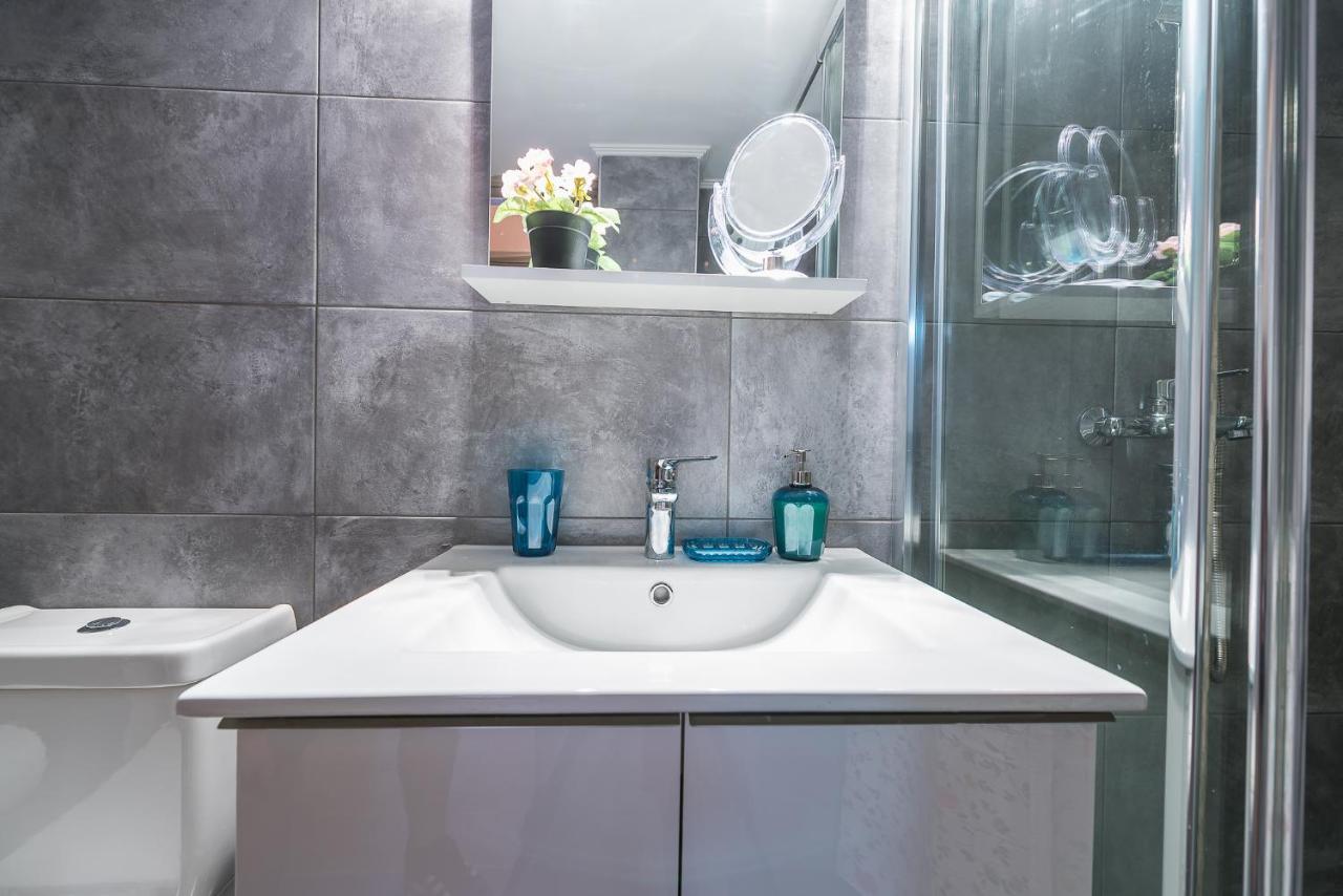 Stylish Home In Koukaki By Cloudkeys Athens Ngoại thất bức ảnh
